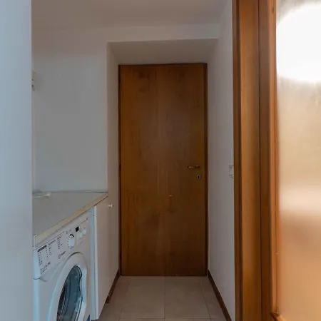 Newly Renovated Homely Flat St Lorenzo Daire